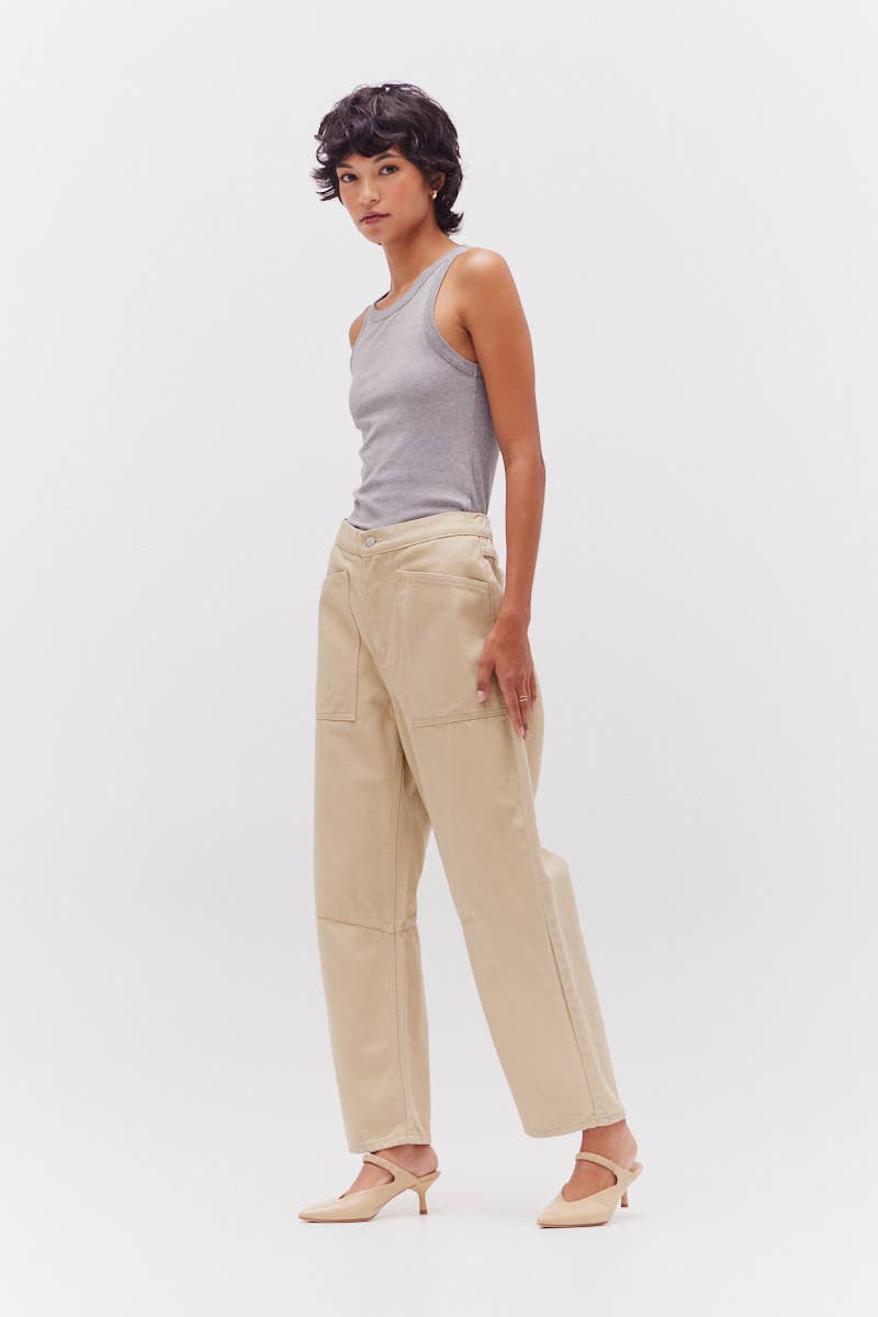 Curved Denim Pants