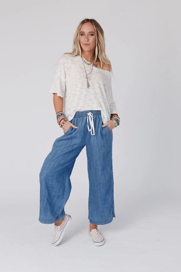 So Comfy Wide Leg Cropped Denim Pant