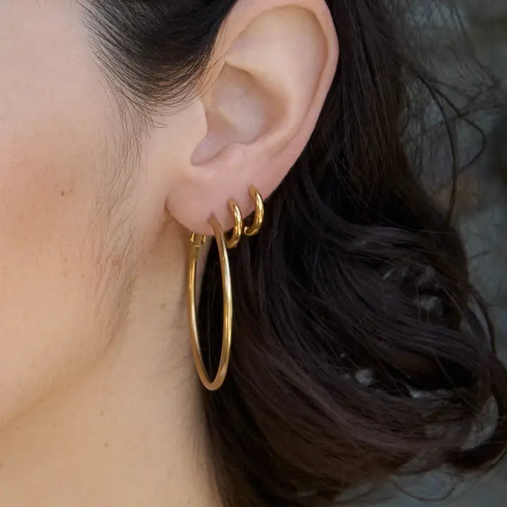 Everyday Huggie Hoops