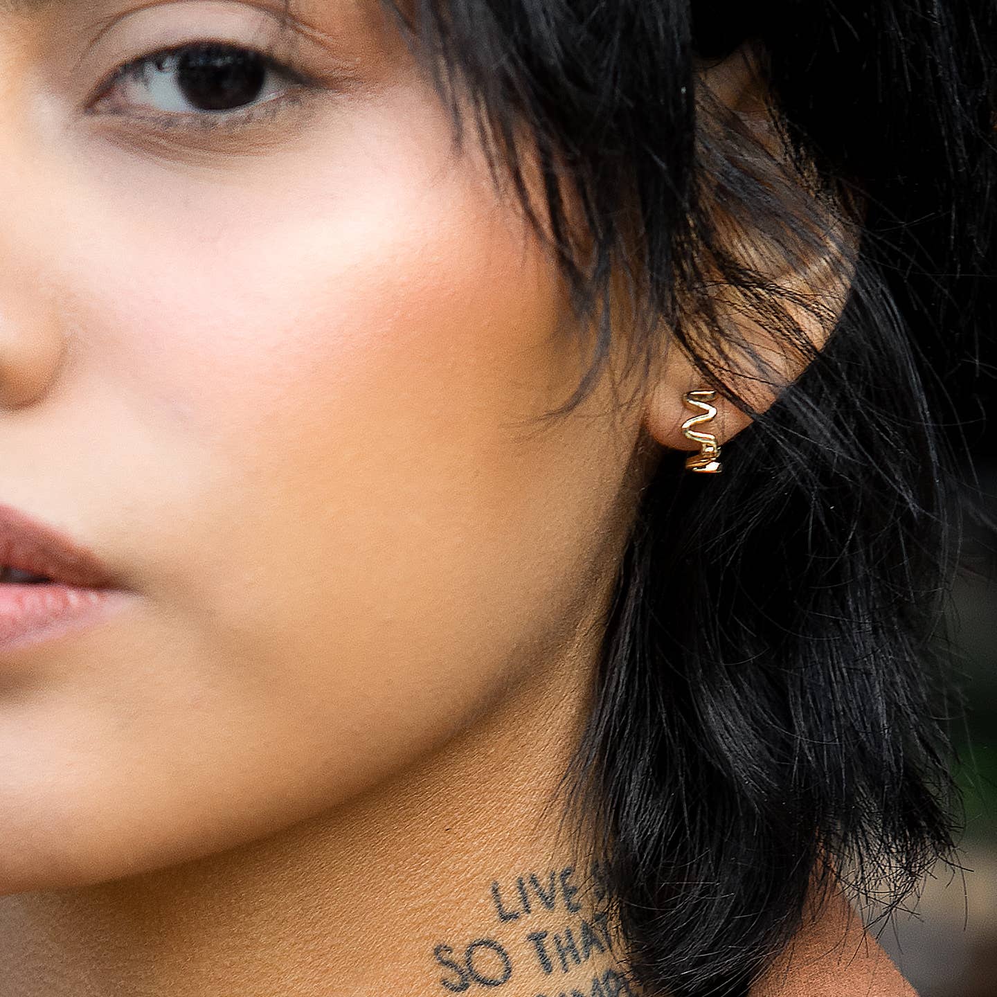 Flo Hoop Earrings