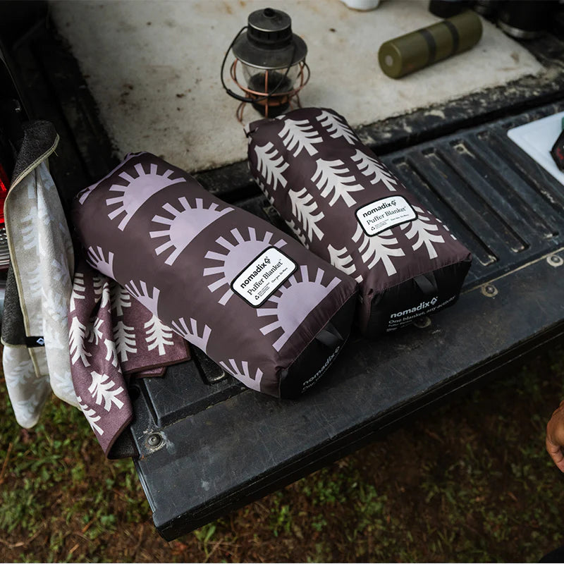 Nomadix Puffer Blanket: Fresh Pines Burgundy Beige