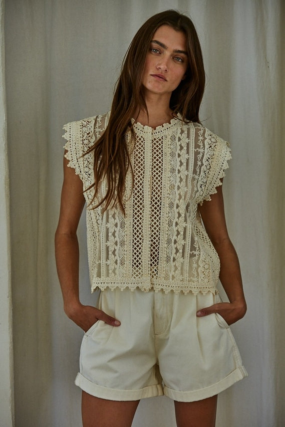 Cotton Lace Buttondown Sleeveless Top