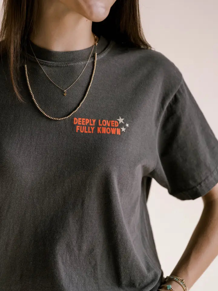 Fully Known Tee - Charcoal