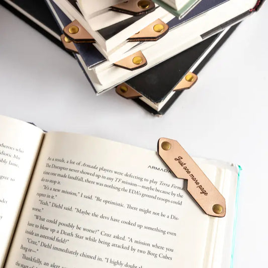 Corner Bookmark (Leather)
