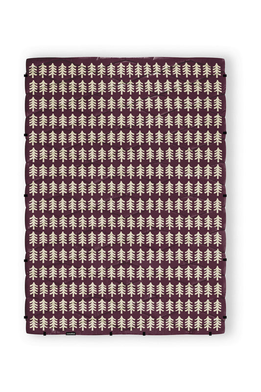 Nomadix Puffer Blanket: Fresh Pines Burgundy Beige