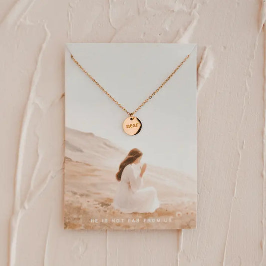 Near Disc Necklace