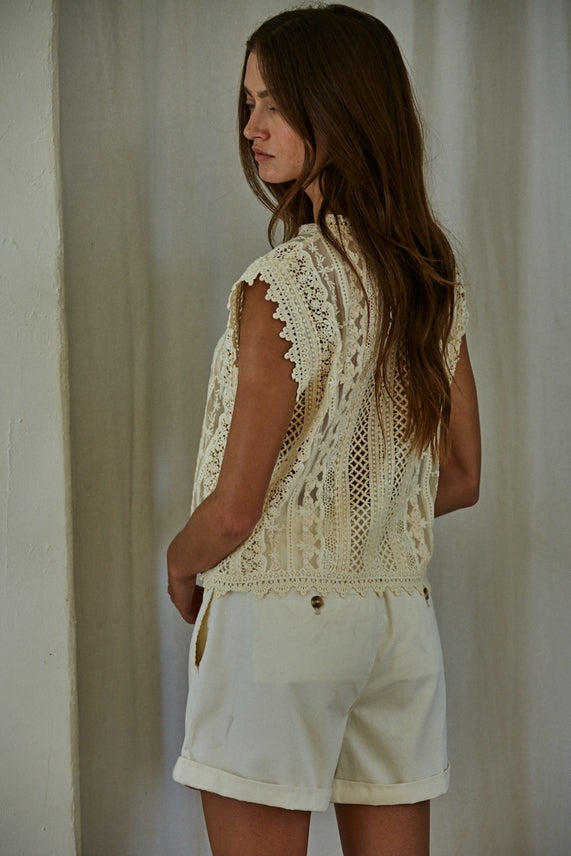 Cotton Lace Buttondown Sleeveless Top