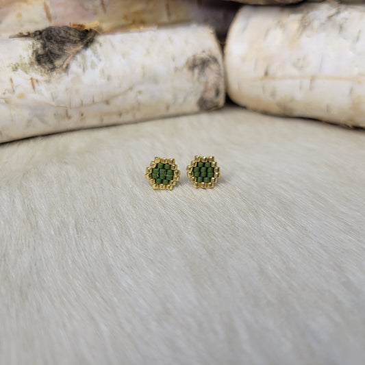 Honeycomb Studs